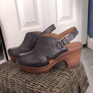 B.O.C Leather Clogs